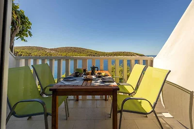 Studio mit Balkon und Meerblick