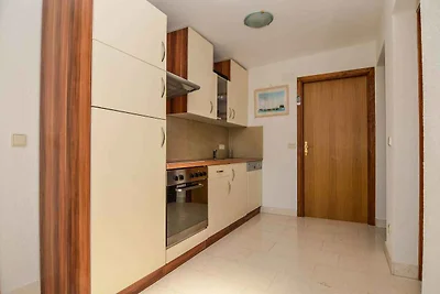 Ferienwohnung mit Klimaanlage und Meerblick i
