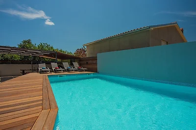 Villa mit Pool