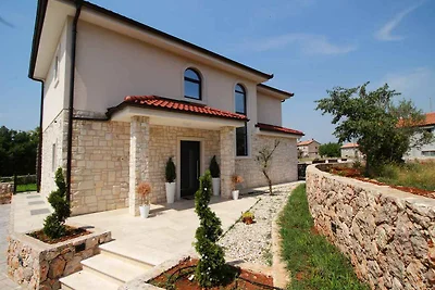 Villa mit Pool