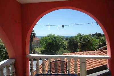 Ferienwohnung mit Balkon und Meerblick
