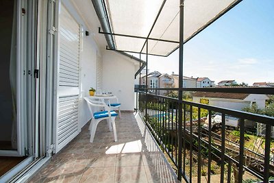 Ferienwohnung mit Balkon und Grill