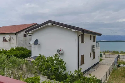 apartman za odmor Obiteljski odmor Nin