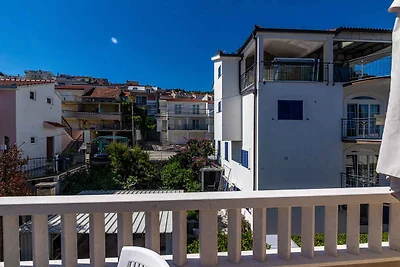 Ferienwohnung mit Klimaanlage und Balkon