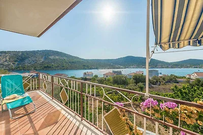 Ferienwohnung mit Meerblick in Strandnähe