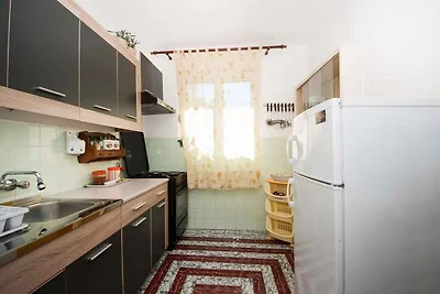 Ferienhaus mit Terrasse und Klimaanlage