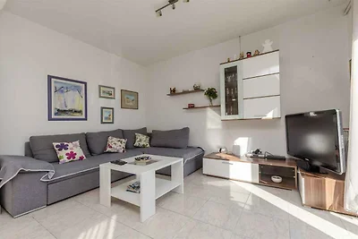 Ferienwohnung mit Terrasse und Grill