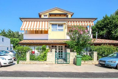 Ferienwohnung 50 m zum Strand