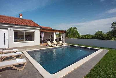 FerienHaus mit Pool