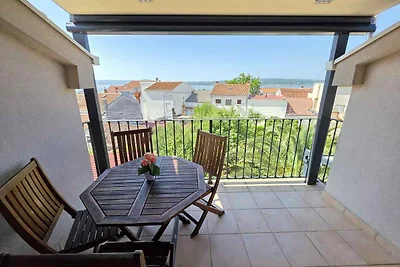 Ferienwohnung mit Garten und Klimaanlage