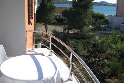 Ferienwohnung mit Klimaanlage und Balkon in