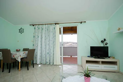 Ferienwohnung mit Klimaanlage und Terrasse di