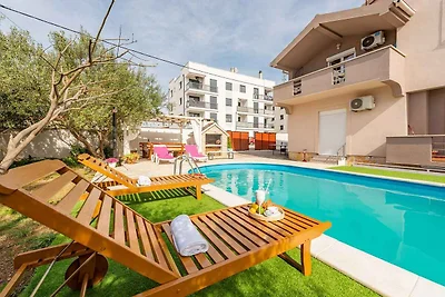 FerienWohnung mit Pool