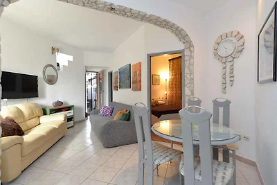 Ferienwohnung mit Terrasse und Klimaanlage