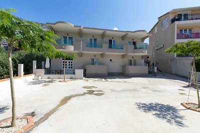 Ferienwohnung mit Terrasse und Grill