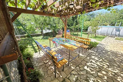 Ferienwohnung mit Montagepool und Grill