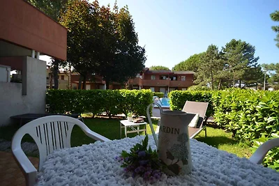 Ferienwohnung mit Blakon und Garten