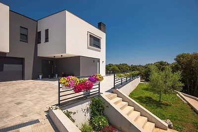 Ferienwohnung mit Terrasse und Klimaanlage