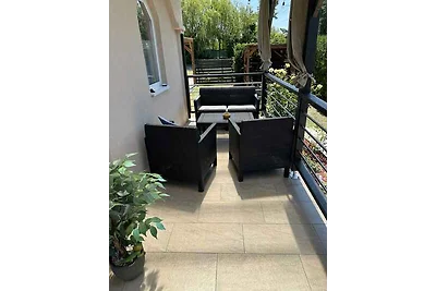 Ferienhaus mit Pool und Klimaanlage