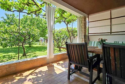 Ferienwohnung 15 m vom Strand mit Terrasse