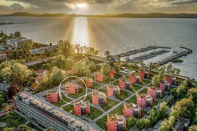 Ferienwohnung direkt am Wasser mit eigenem St