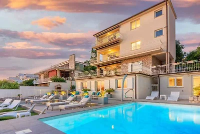 Ferienwohnung mit Aussenpool