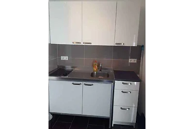 Studio nur 40 m von Strand