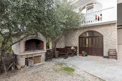 Ferienwohnung mit Balkon und Klimaanlage