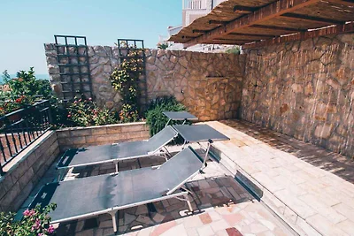 Appartamento Vacanza con famiglia Okrug Gornji