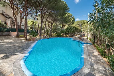 Ferienhaus mit 2 Etagen und Aussenpool