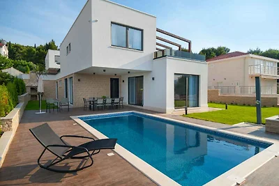 FerienHaus Schöne Luxusvilla mit Blick auf da