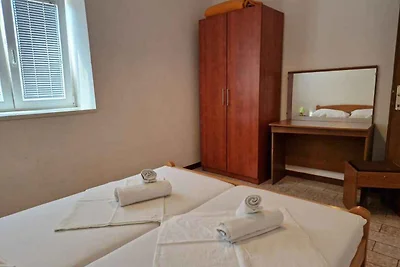 Gemütliche Ferienwohnung Joso in Novalja auf 