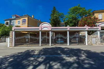 Ferienwohnung mit Garten und Klima