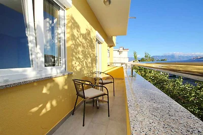Ferienwohnung mit Balkon und Klimaanlage