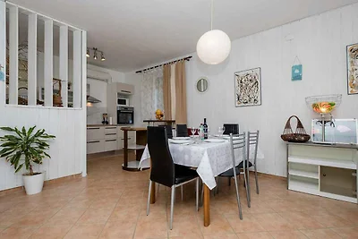 Geräumige und komfortable Ferienwohnung mit s