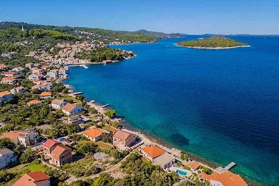 apartman za odmor Obiteljski odmor Mali Iž