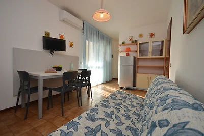 Ferienwohnung mit Klimaanlage und Balkon