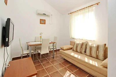 Ferienwohnung mit Klimaanlage und Balkon