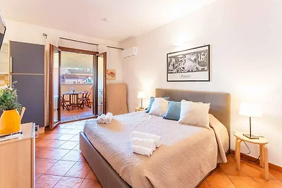 Studio mit Klimaanlage und Pool