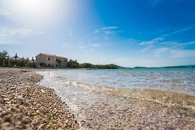 Apartament Dla rodzin Pašman, Tkon