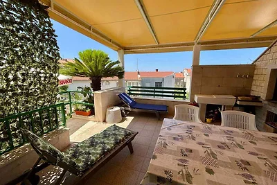 Ferienwohnung mit Balkon und Meerblick