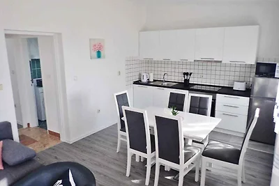 Ferienwohnung mit Klimaanlage und Meerblick