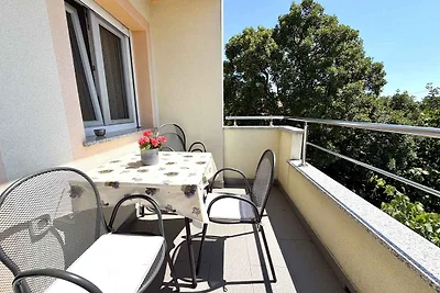 Ferienwohnung modern mit Balkon