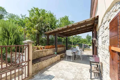 Ferienhaus mit Garten und SAT-TV