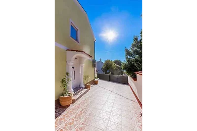 Villa mit Internetzugang und Pool