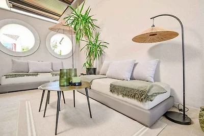 Villa mit Pool und Klimaanlage