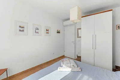 Ferienwohnung mit Terrasse und Garten