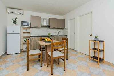 apartman za odmor Obiteljski odmor Nin