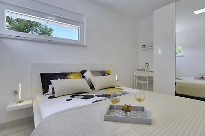 Ferienhaus mit Klimaanlage und Terrasse