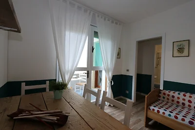 Ferienwohnung mit Klimaanlage und Balkon